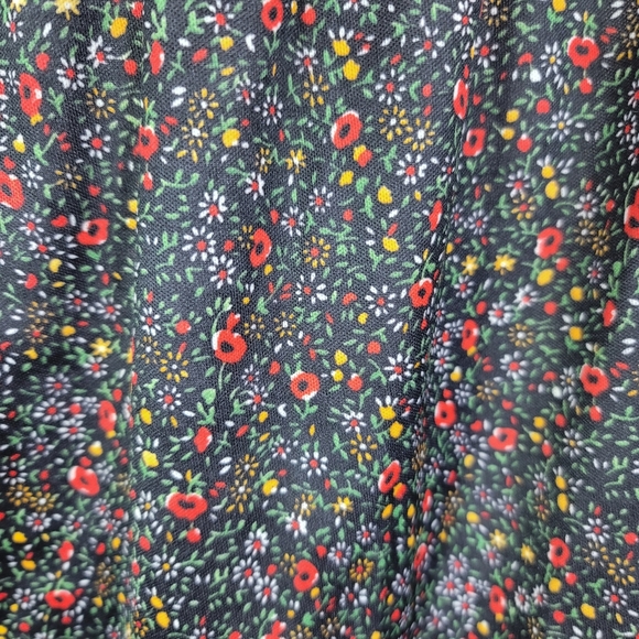 Vintage stranger things vibes floral blouse - Picture 2 of 12